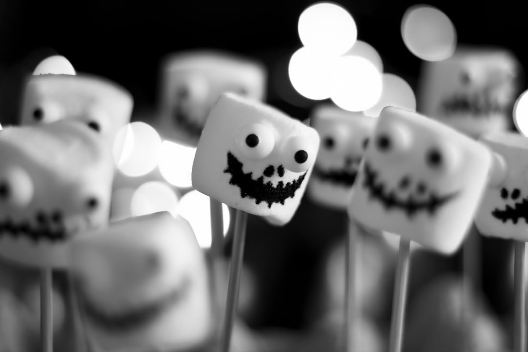 Photo dreams about teeth falling out