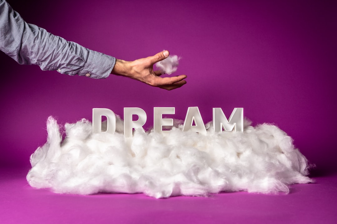 Photo interpret dreams about money and wealth